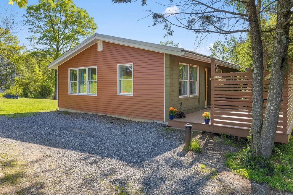 Unit for sale at 2 Mountain View Place N, New Paltz, NY 12561