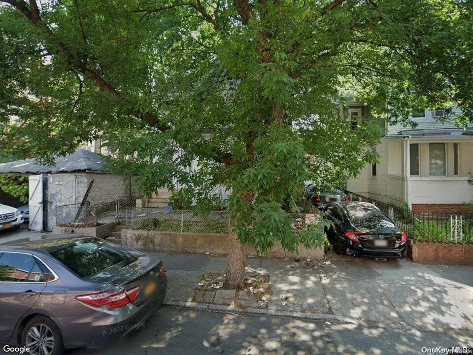 Unit for sale at 315 E 29th Street, New York, NY 11226