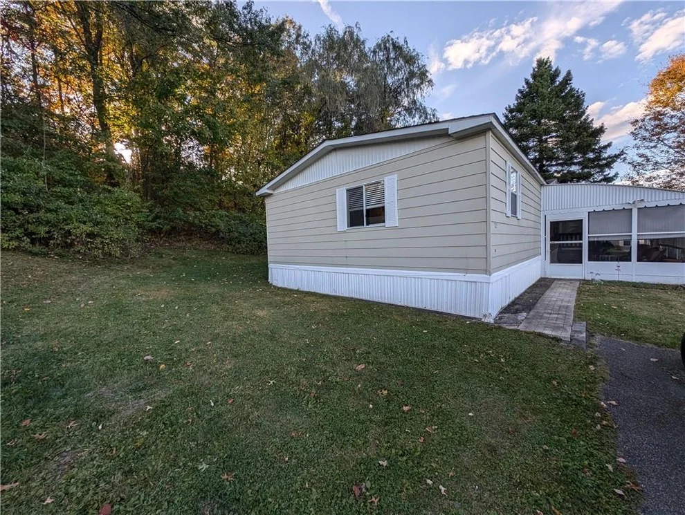 Unit for sale at 121 Brittany Terrace, New Windsor, NY 12575