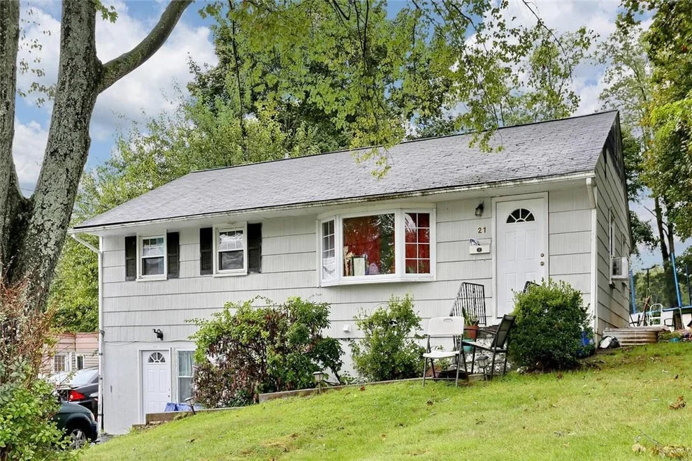 Unit for sale at 21 Capt Shankey Drive, Haverstraw, NY 10923