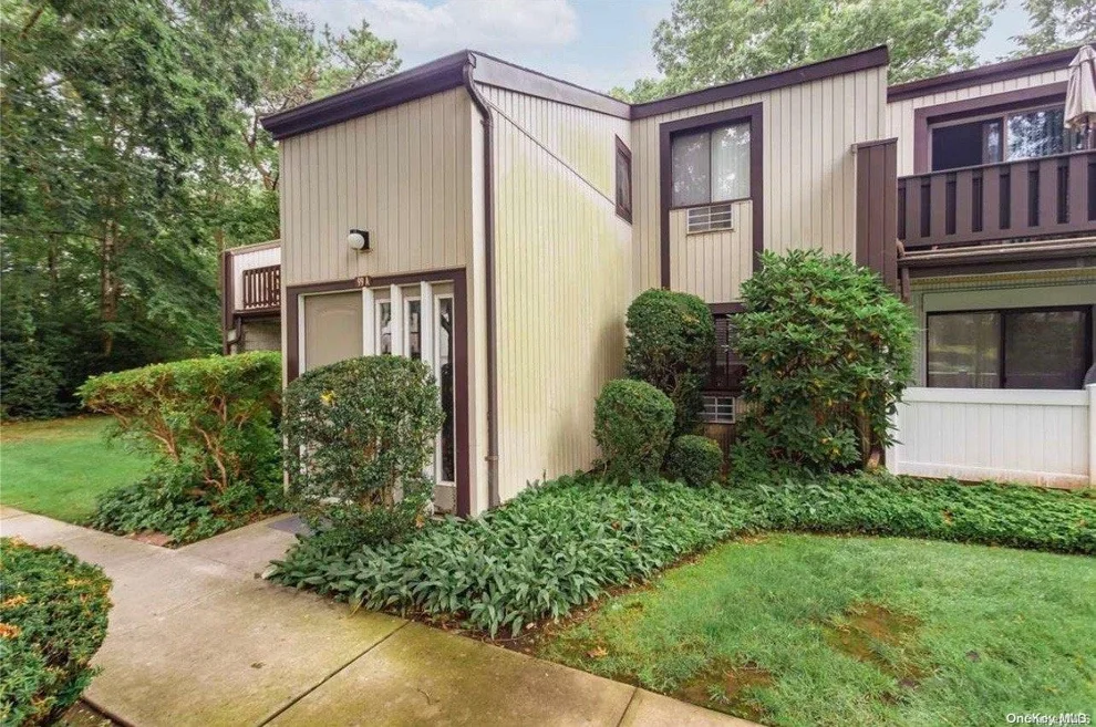 Unit for sale at 99 Richmond Boulevard, Islip, NY 11779