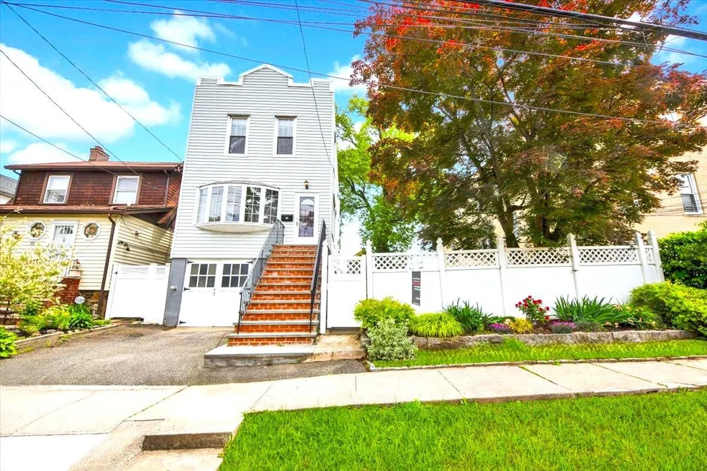 Unit for sale at 30 Lee Avenue, Yonkers, NY 10705