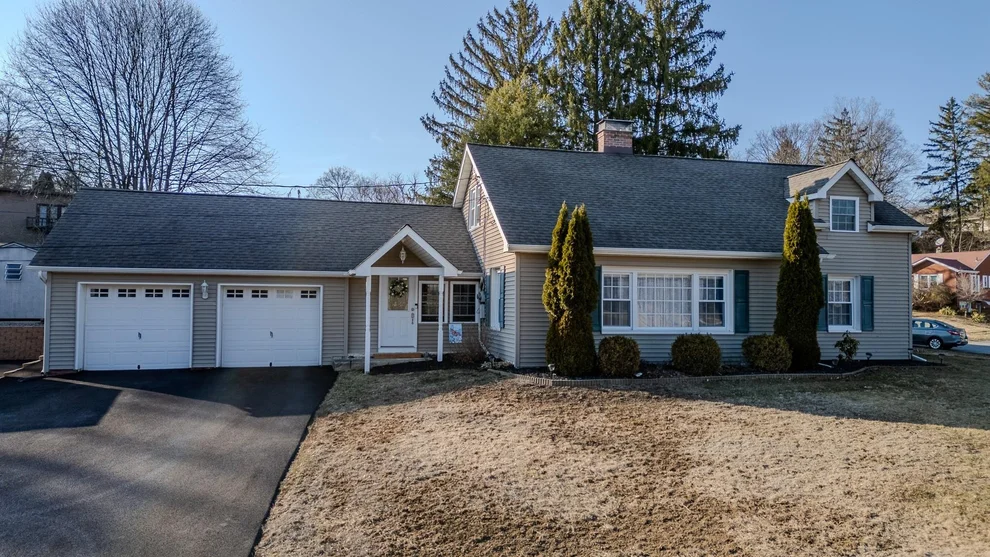 Unit for sale at 224 Wilbur Boulevard, Poughkeepsie (Town), NY 12603
