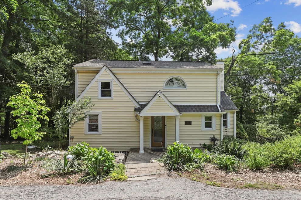 Unit for sale at 3841 Indian Hill Road, Yorktown, NY 10588
