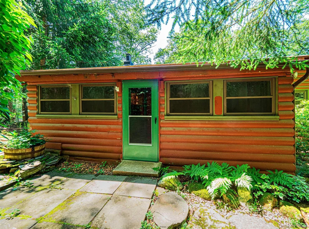 Unit for sale at 444 Buttermilk Falls Road, Warwick (Town), NY 10990