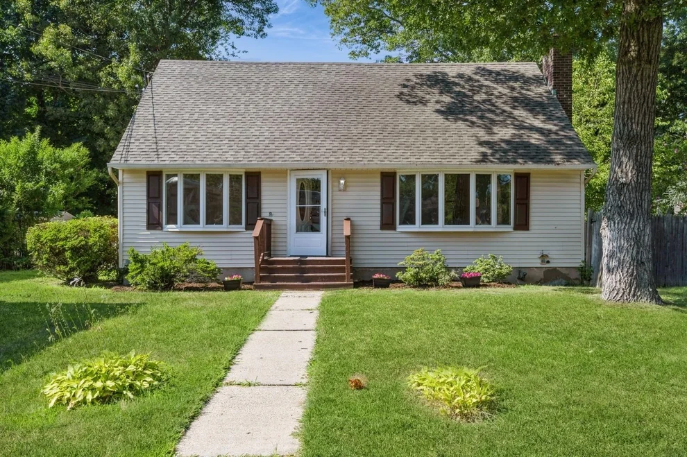 Unit for sale at 237 Clay Pitts Road, Huntington, NY 11731