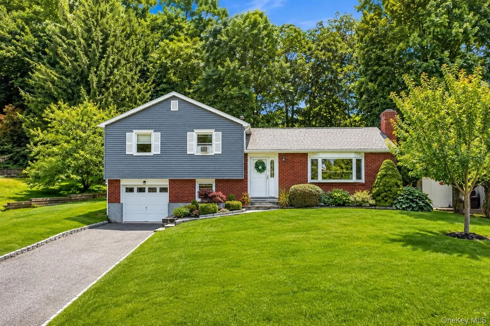 Unit for sale at 617 Cardinal Road, Cortlandt, NY 10567