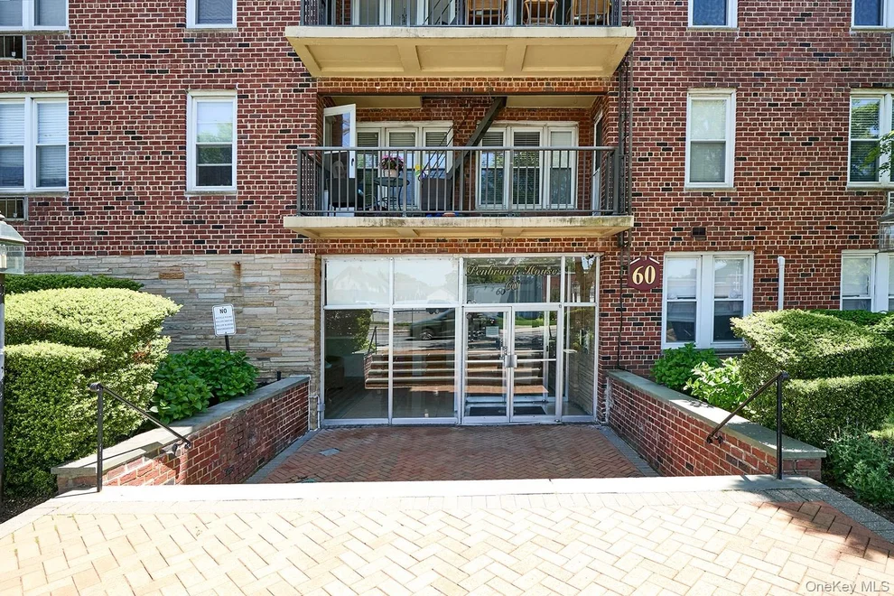 Unit for sale at 60 Hempstead Avenue, Hempstead, NY 11563