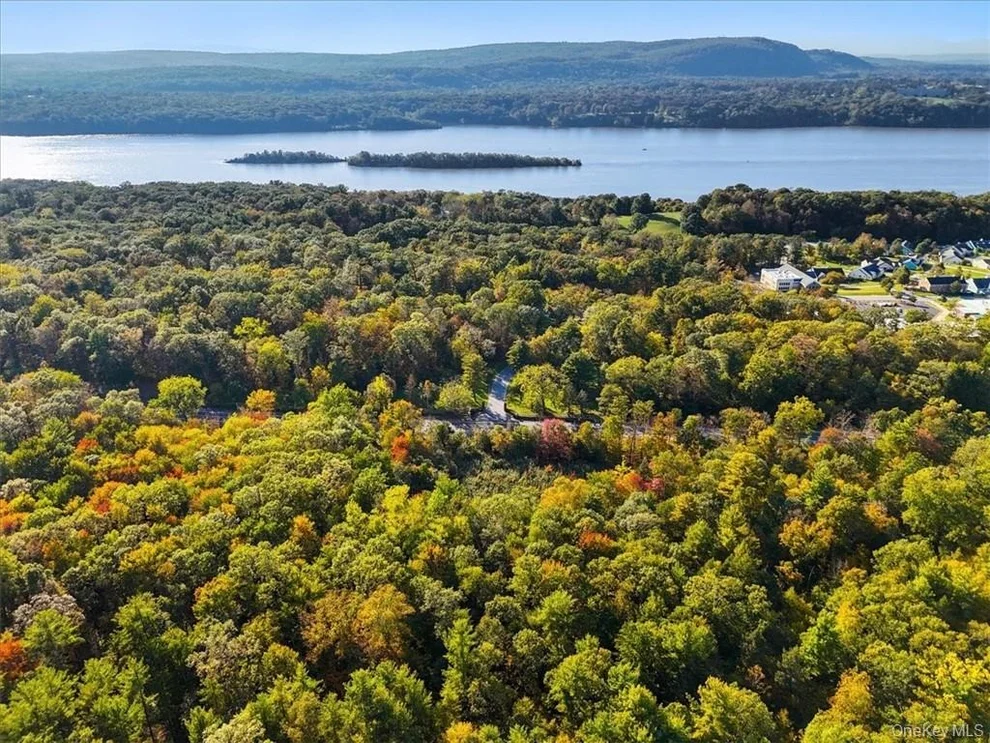 Unit for sale at 4888 Albany Post Road, Hyde Park, NY 12538