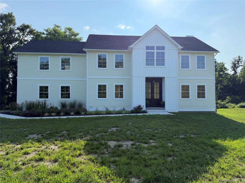 Unit for sale at 7 Morrow Court, Montgomery, NY 12586