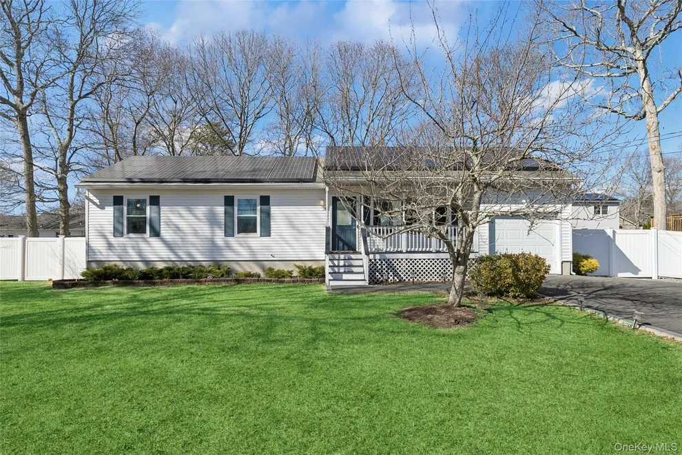 Unit for sale at 19 Flintlock Drive, Brookhaven, NY 11967
