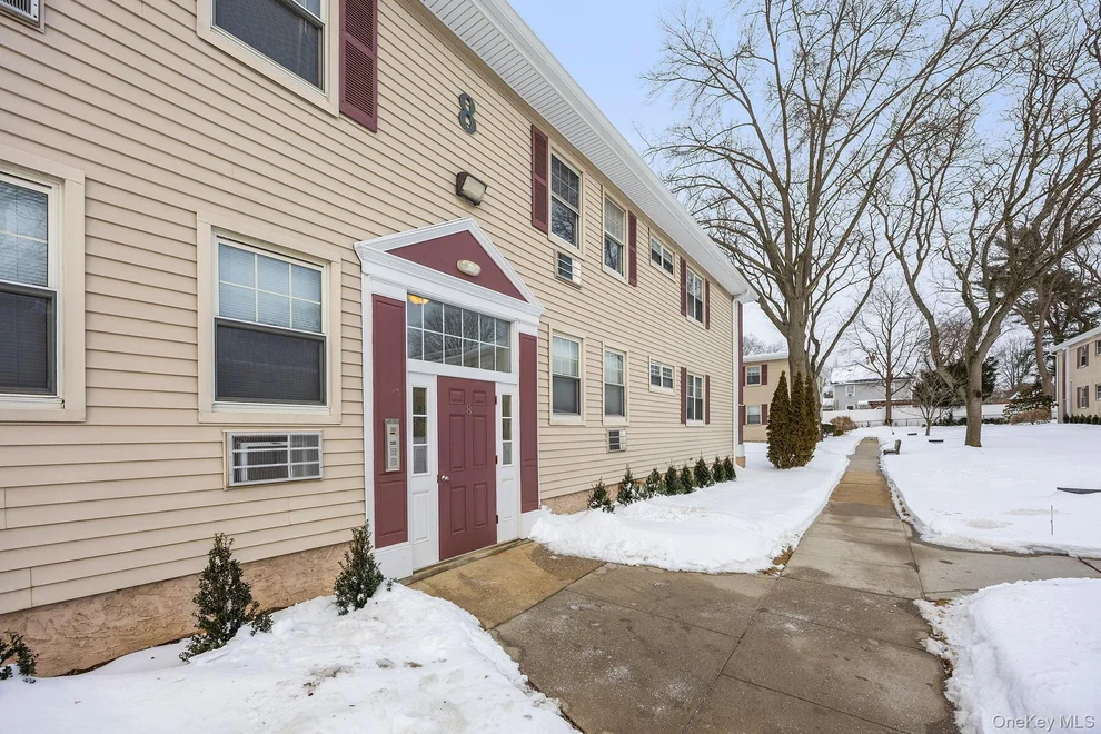 Unit for sale at 324 Post Avenue, North Hempstead, NY 11590