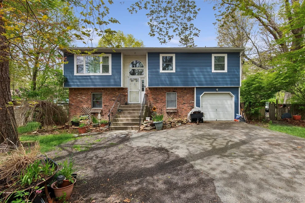 Unit for sale at 64 Giant Oak Road, Brookhaven, NY 11961