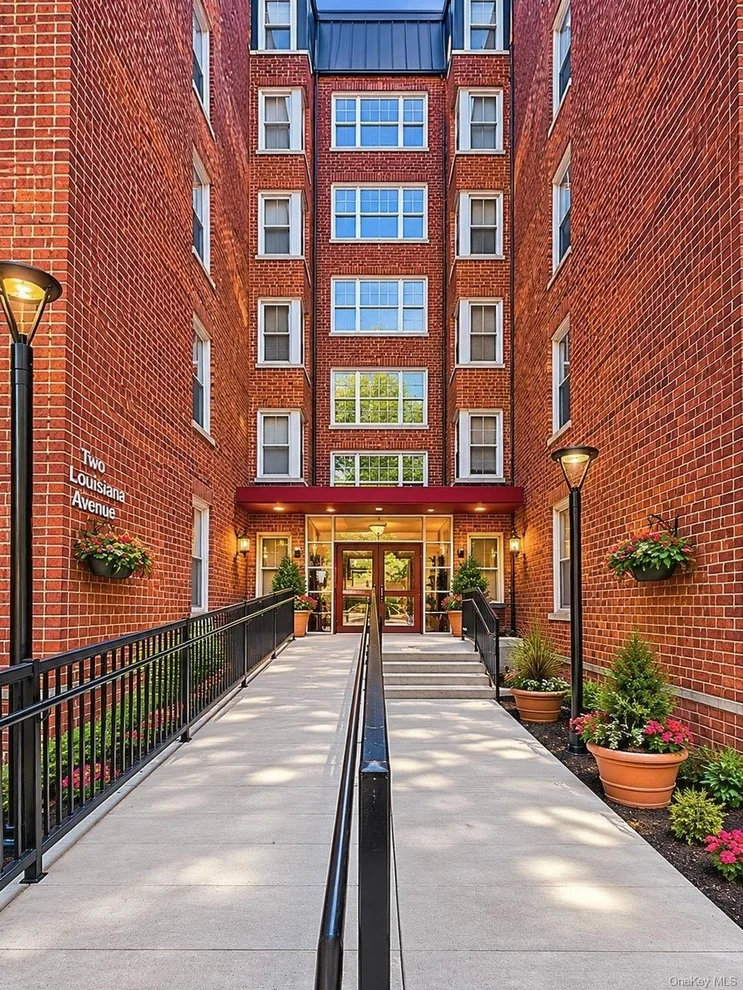 Unit for sale at 2 Louisiana Avenue, Yonkers, NY 10708