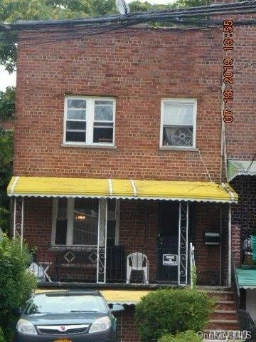 Unit for sale at 3018 Laconia Avenue, Bronx, NY 10469