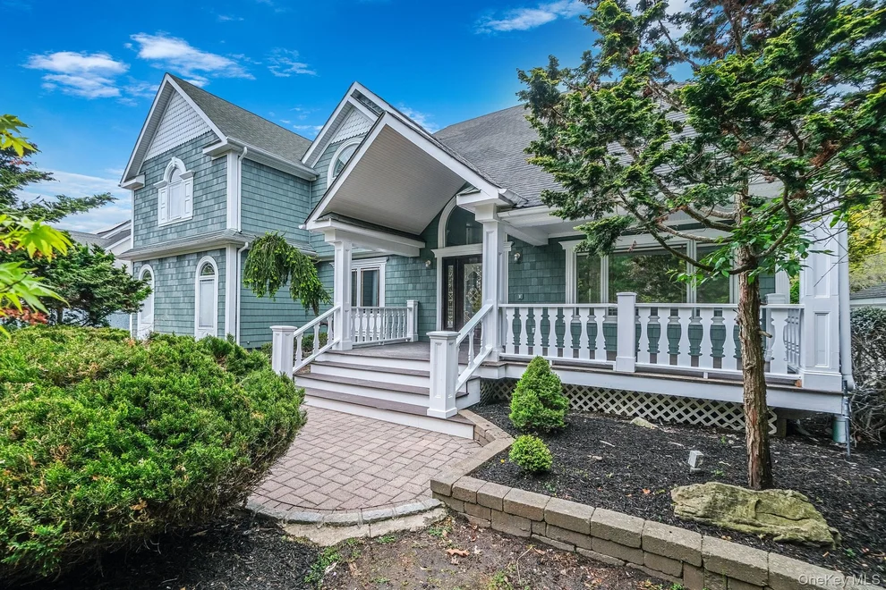 Unit for sale at 6 Robert Court, Brookhaven, NY 11934