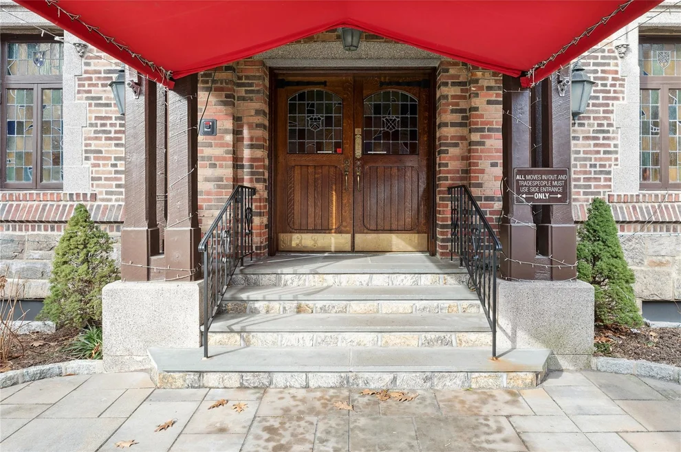 Unit for sale at 143 Garth Road, Scarsdale, NY 10583