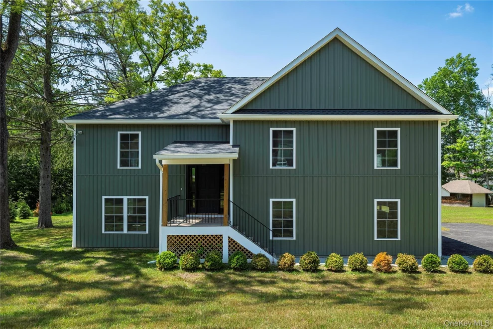 Unit for sale at 15 Tompkins Avenue, Fishkill, NY 12527