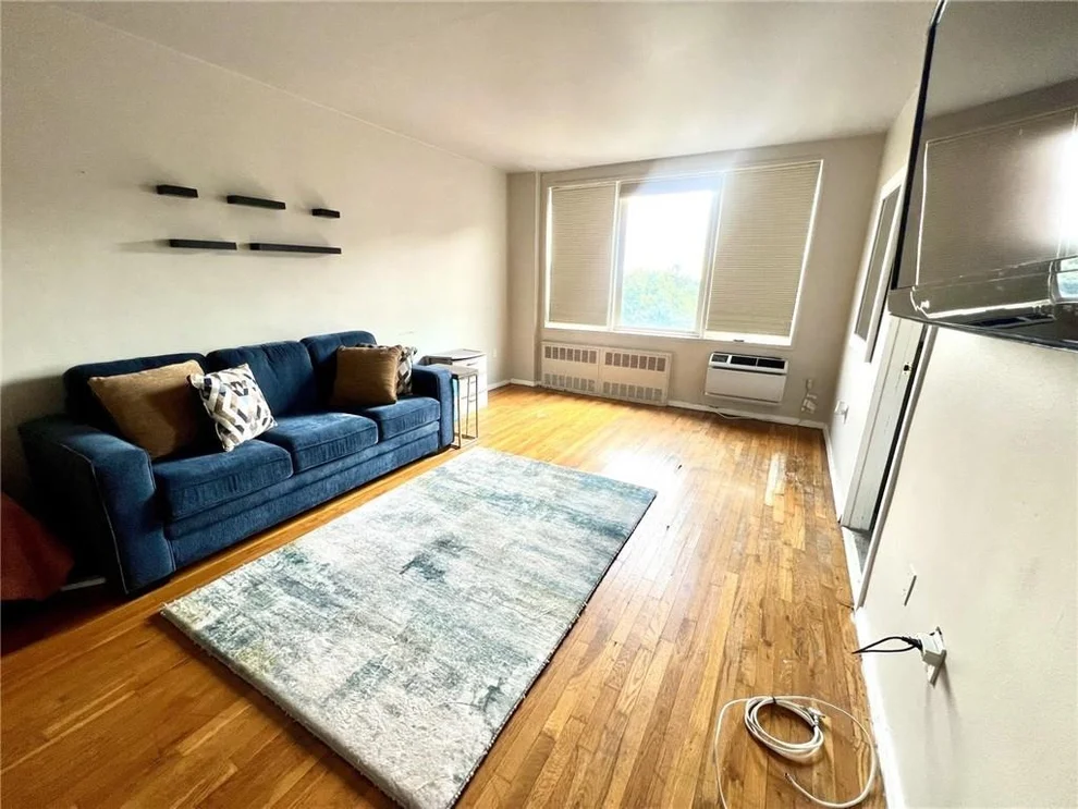 Unit for sale at 333 Bronx River Road, Yonkers, NY 10704