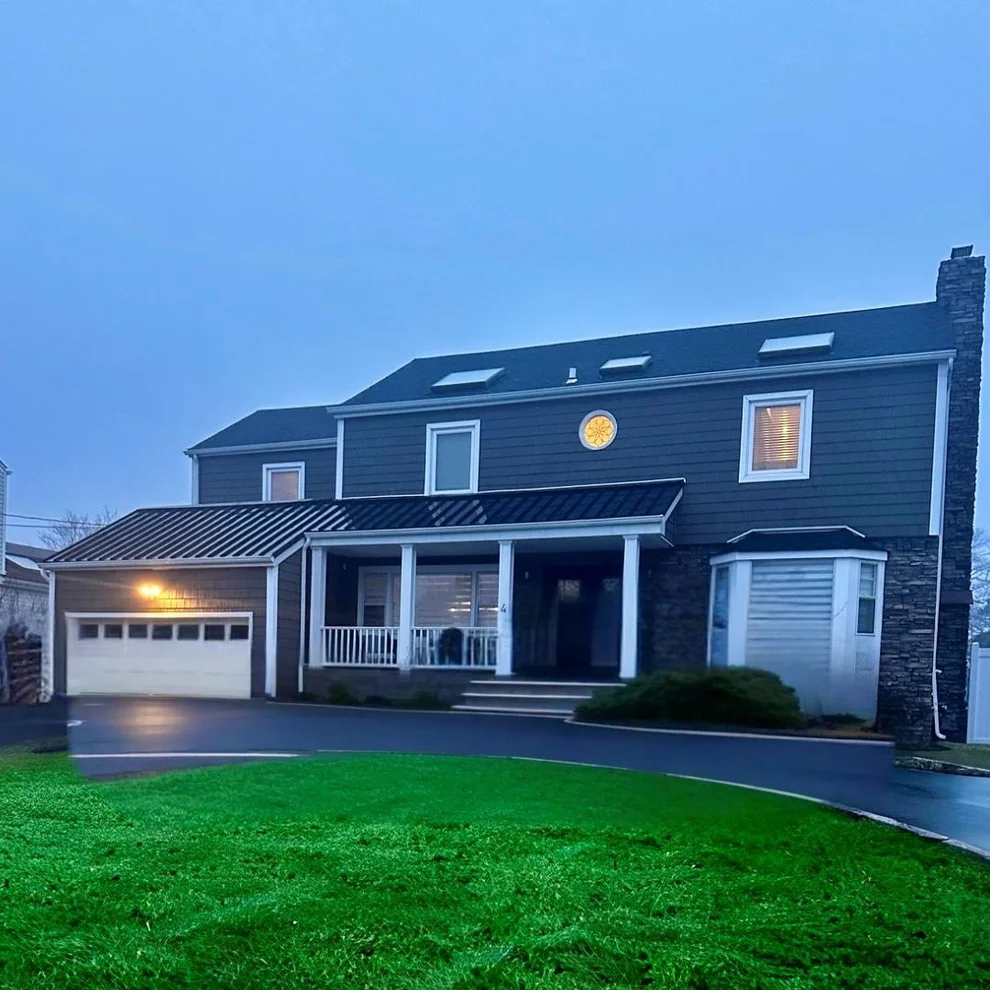 Unit for sale at 4 Bonnie Court, Hempstead, NY 11566