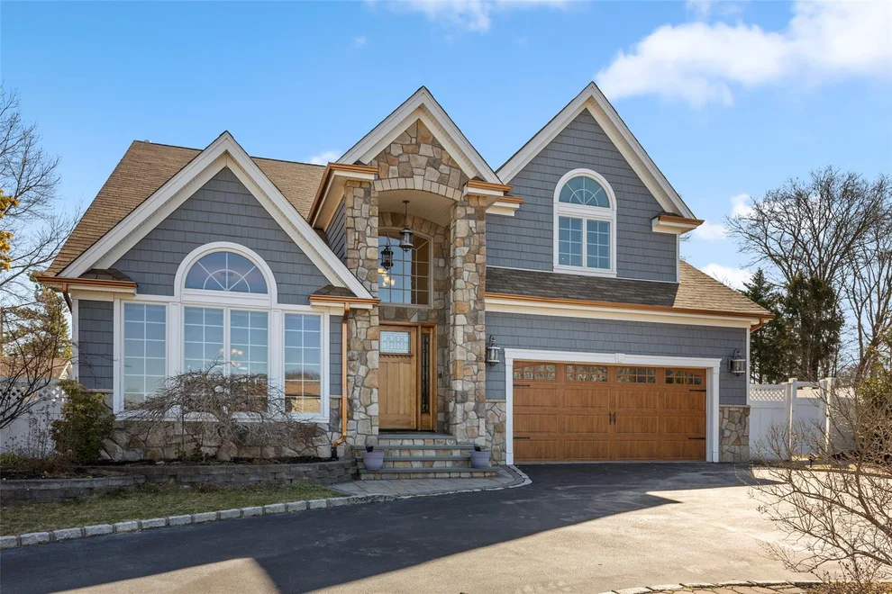Unit for sale at 139 Juniper Avenue, Islip, NY 11779