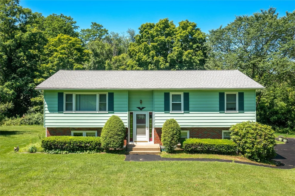 Unit for sale at 27 Cavelo Drive, Dover, NY 12594