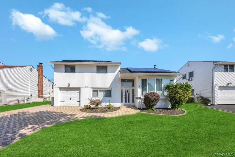 Unit for sale at 377 Clearmeadow Drive, Hempstead, NY 11554