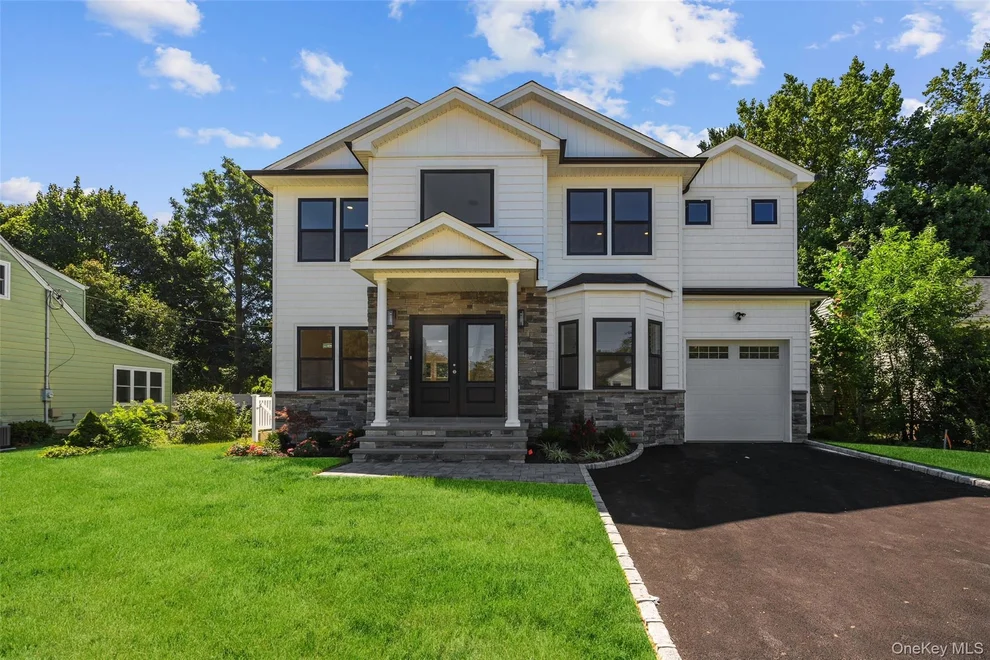 Unit for sale at 19 Cypress Avenue, Oyster Bay, NY 11714