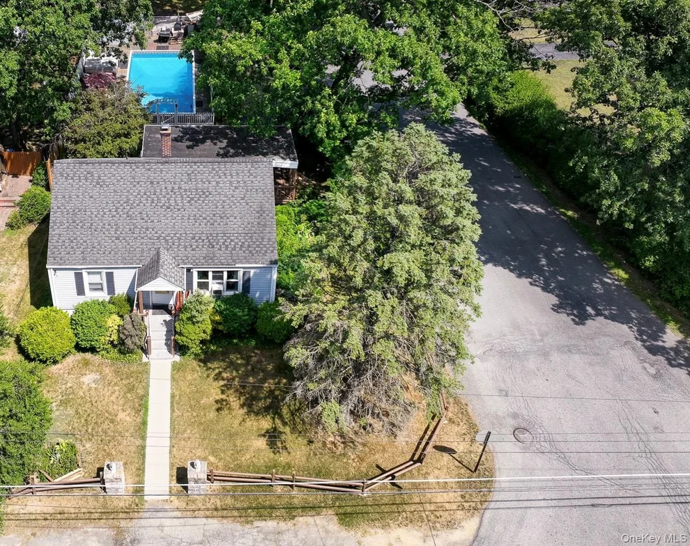 Unit for sale at 64 Crestwood Boulevard, Poughkeepsie (Town), NY 12603