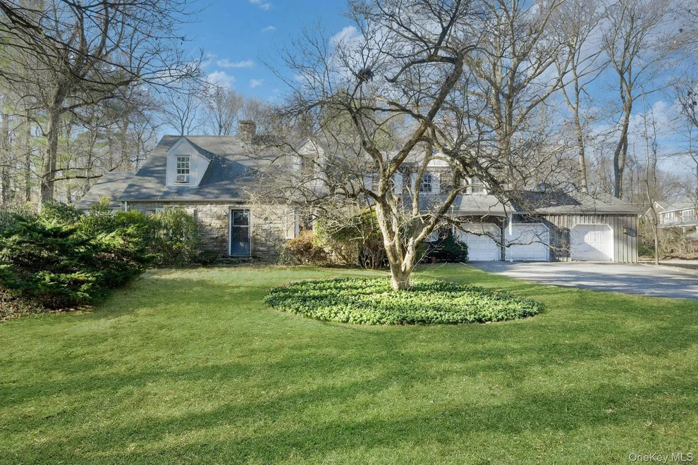 Unit for sale at 6 Payne Road, Greenburgh, NY 10523