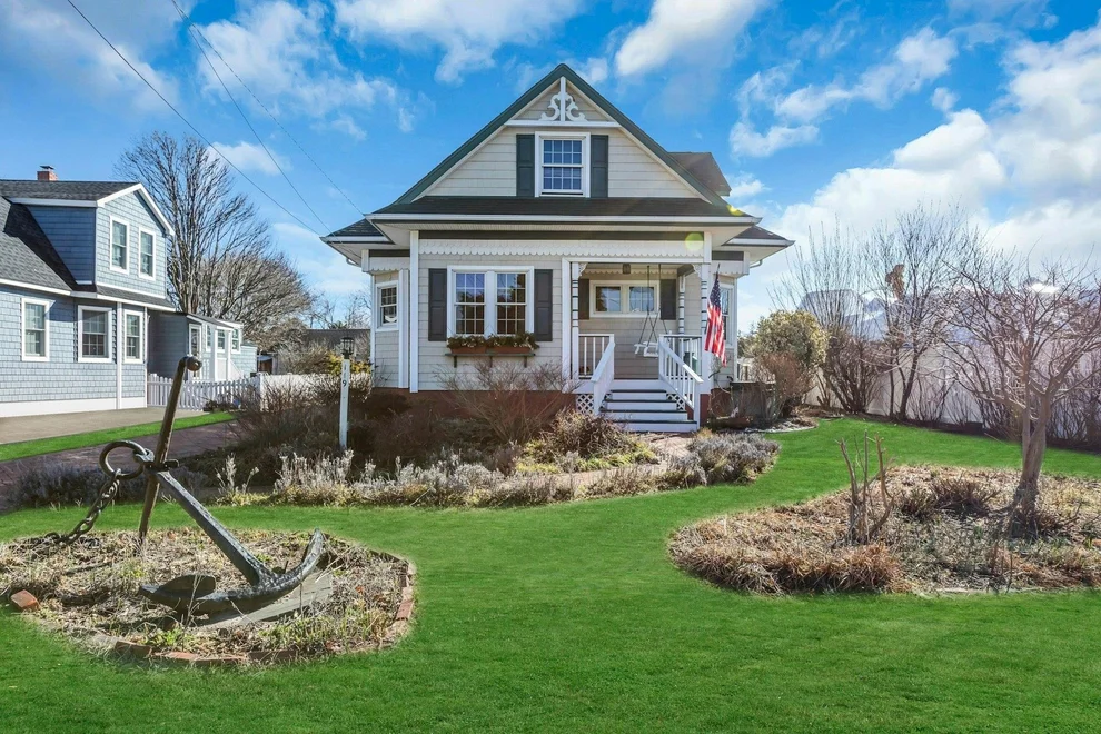 Unit for sale at 119 Atlantic Avenue, Islip, NY 11796