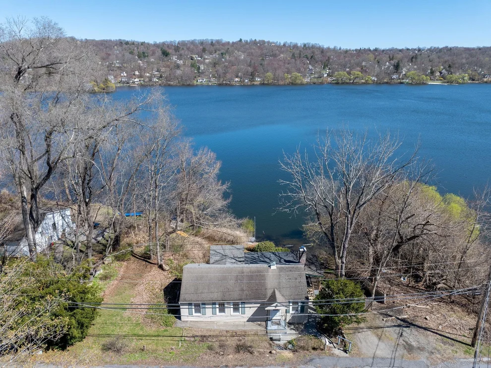 Unit for sale at 215 Haviland Drive, Patterson, NY 12563