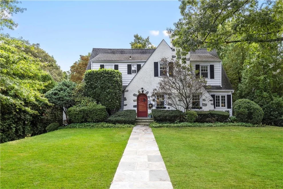 Unit for sale at 56 WOODS Lane, Scarsdale, NY 10583