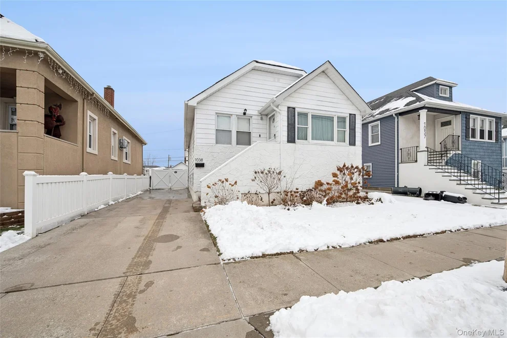 Unit for sale at 1038 Traymore Boulevard, Hempstead, NY 11558