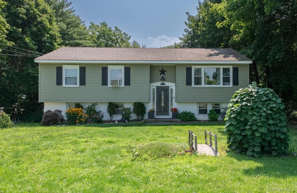 Unit for sale at 10 Lakeview Court, LaGrange, NY 12603