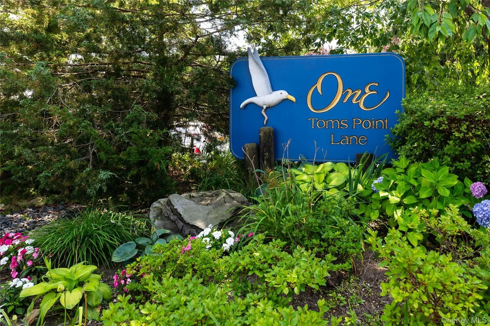 Unit for sale at 1 Toms Point Lane, North Hempstead, NY 11050