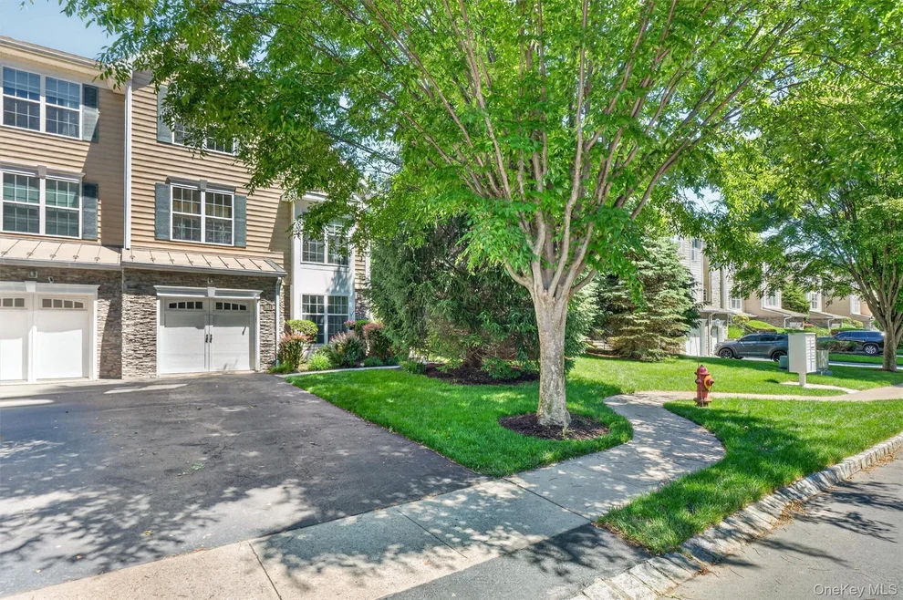 Unit for sale at 801 Huntington Drive, Fishkill, NY 12524