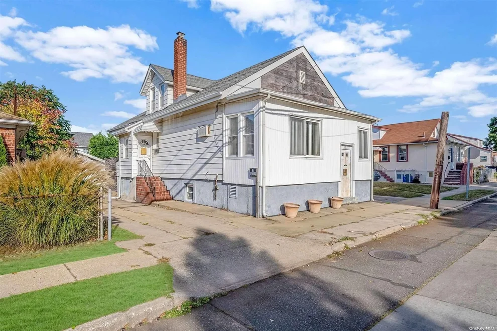 Unit for sale at 54 Carroll Avenue, Hempstead, NY 11580