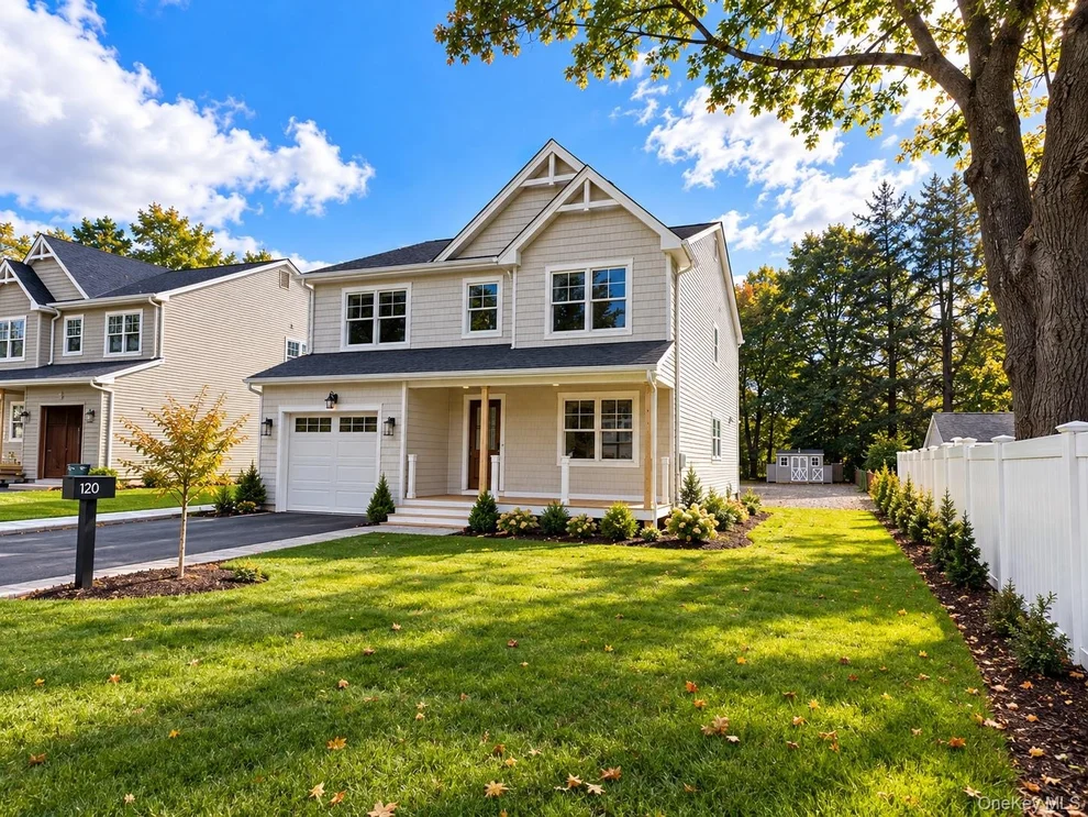 Unit for sale at 353 Winthrop Street, North Hempstead, NY 11590