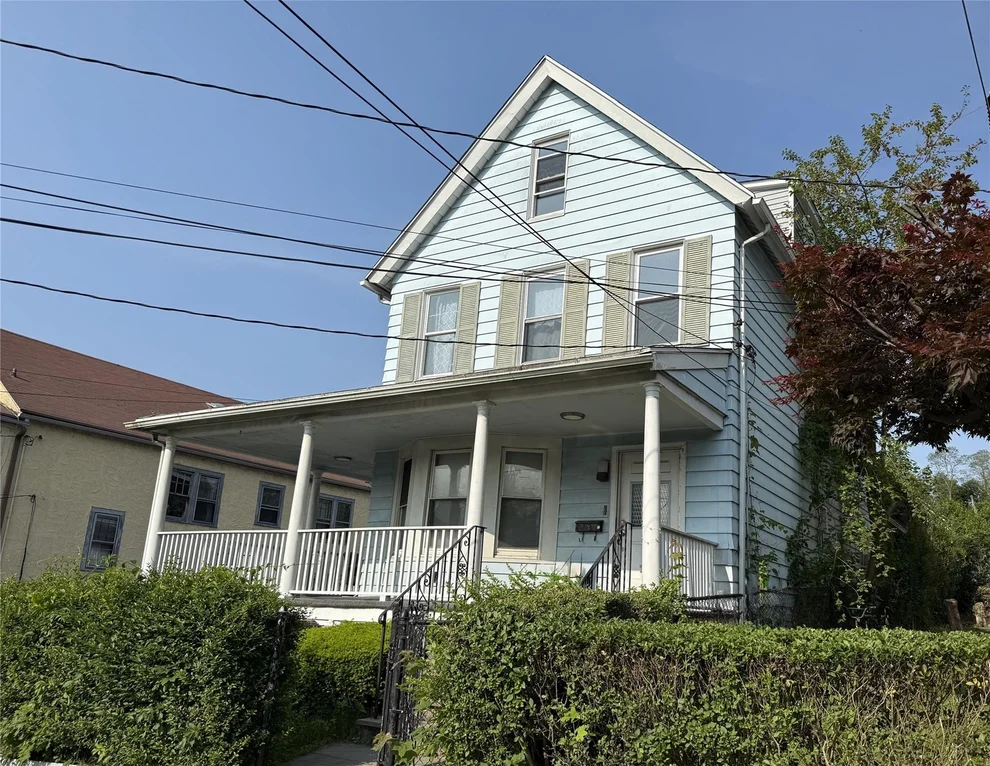 Unit for sale at 26 Cleveland Street, White Plains, NY 10606