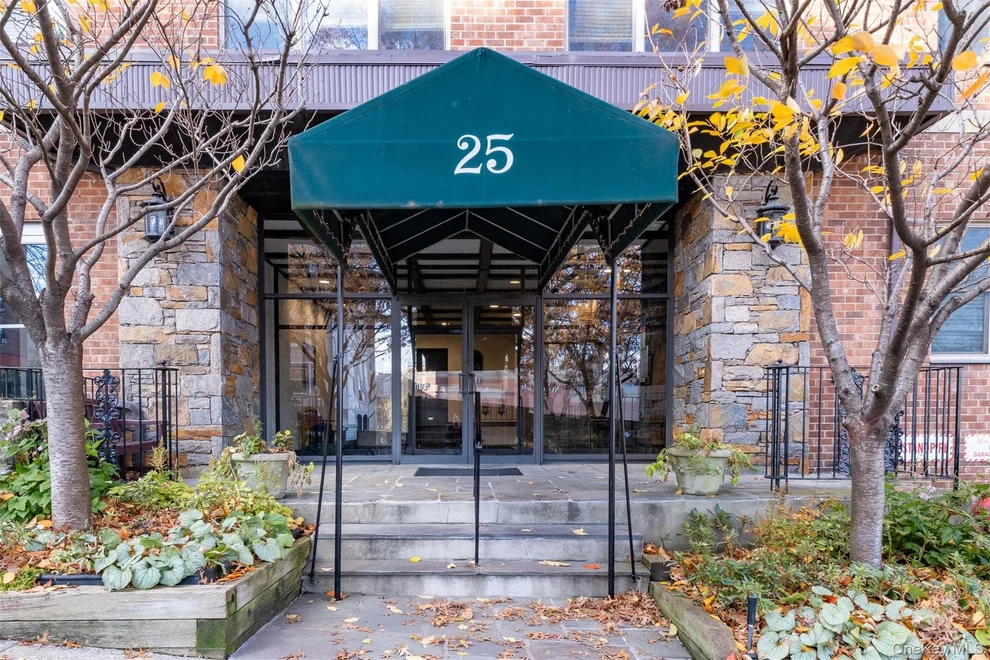 Unit for sale at 25 Franklin Avenue, White Plains, NY 10601