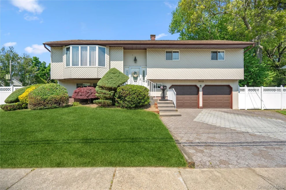 Unit for sale at 1632 Fairfax Avenue, Islip, NY 11795