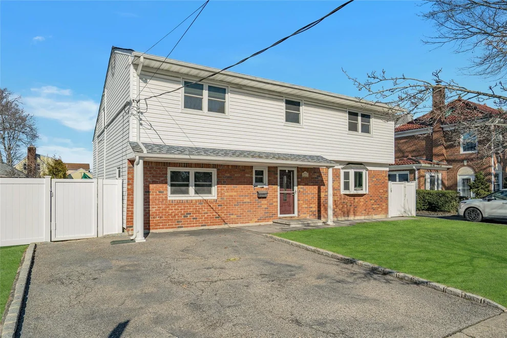 Unit for sale at 3191 Wilmarth Place, Hempstead, NY 11793