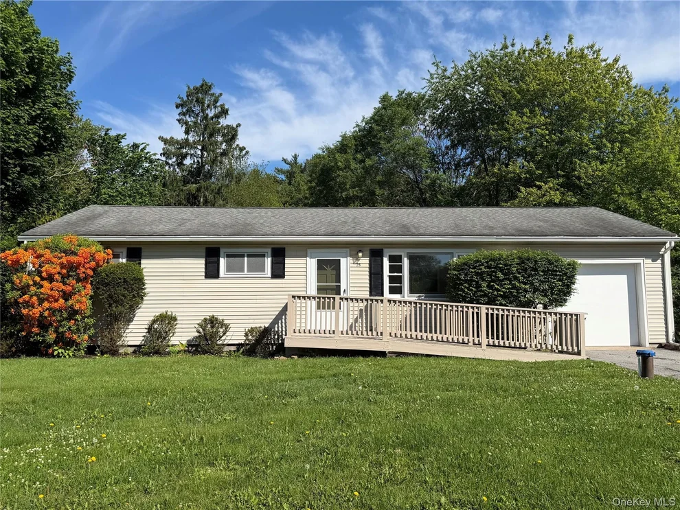 Unit for sale at 25 Gilbert Drive, Hyde Park, NY 12538