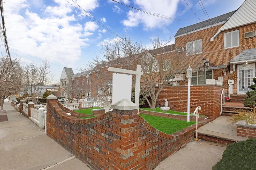 Unit for sale at 20-13 43rd Street, New York, NY 11105