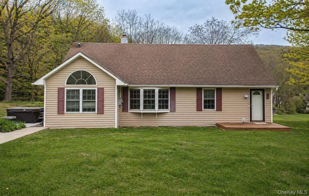 Unit for sale at 164 Bloomer Road, Union Vale, NY 12540