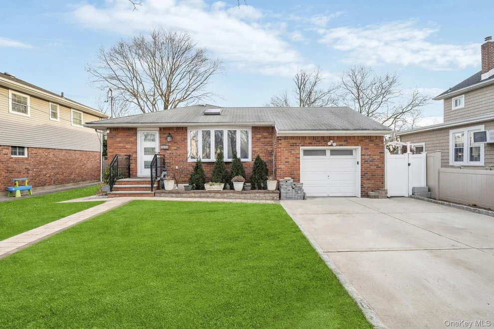 Unit for sale at 1810 N Jerusalem Road, Hempstead, NY 11710