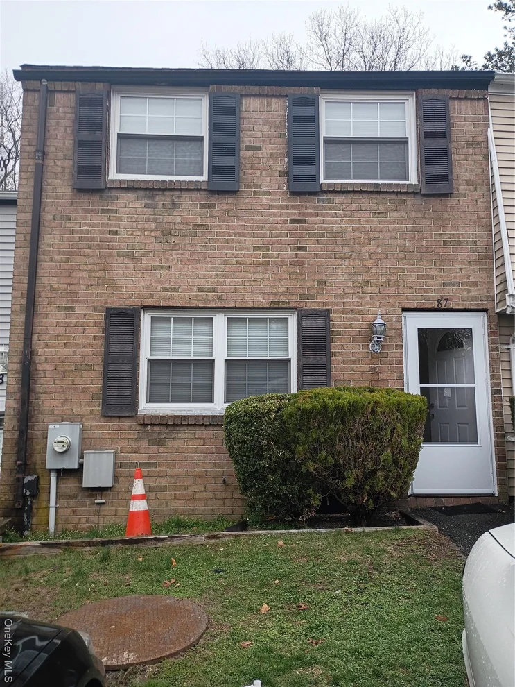 Unit for sale at 87 Hill Court, Riverhead, NY 11933