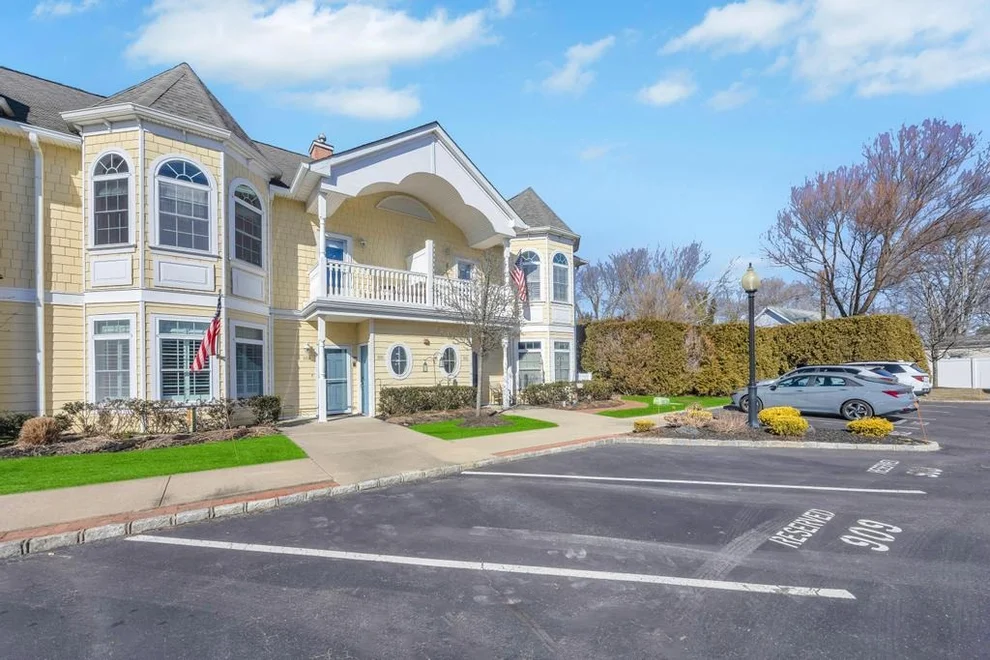 Unit for sale at 912 Emily Drive, Brookhaven, NY 11772