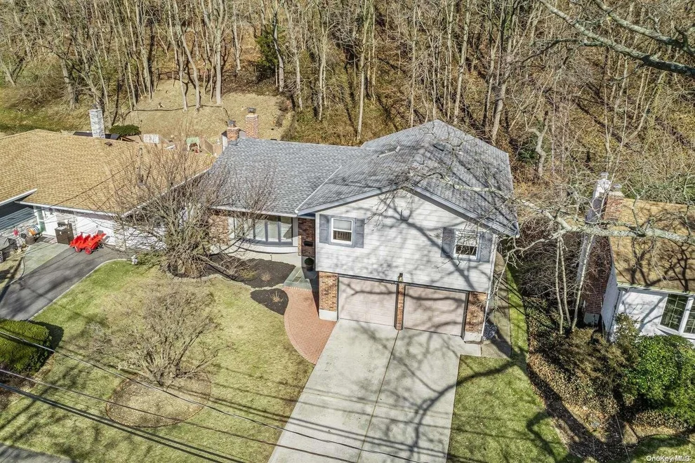 Unit for sale at 50 Roger Drive, North Hempstead, NY 11050